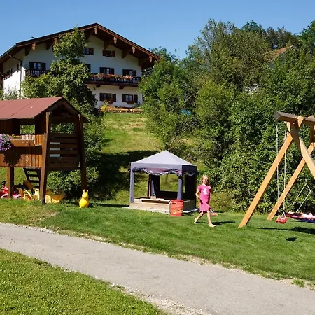 Lohener Hof - Gastager Apartment Ruhpolding